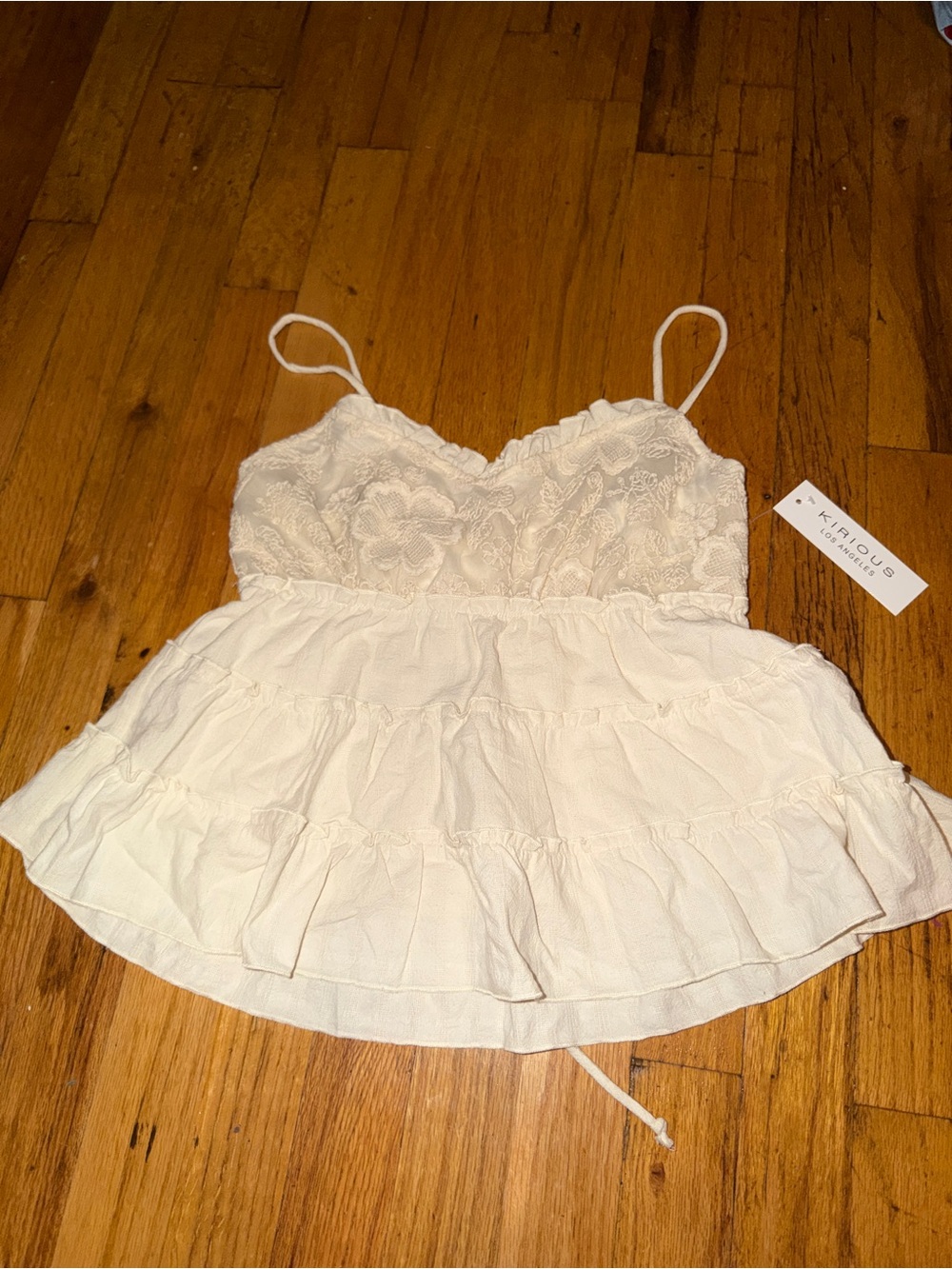 KIRIOUS White Lace Trim Tiered Cami